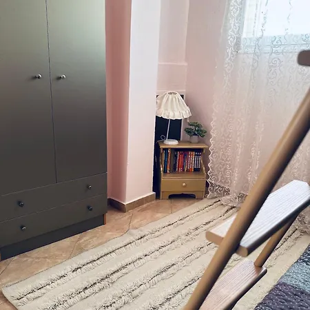 Mihaila Ferienhaus Ofrínion