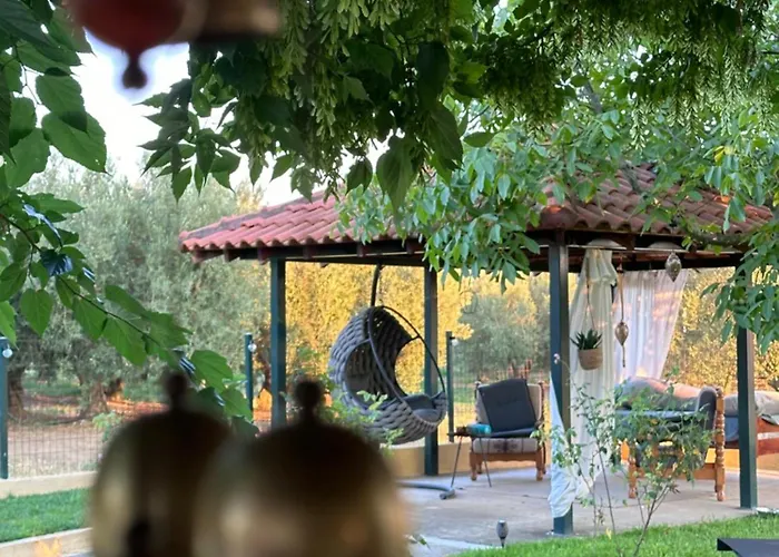 بيت للعطل Mihaila Ofrínion